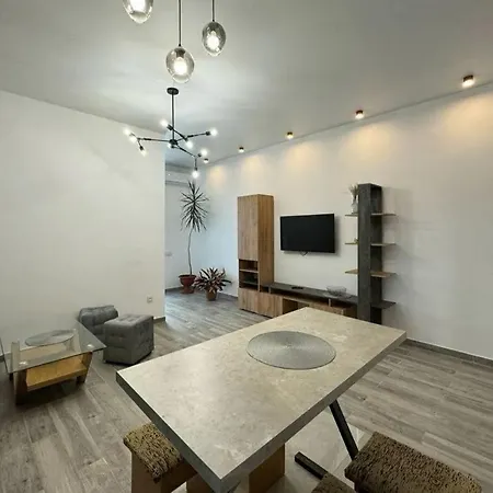 Appartement Francis 2 *